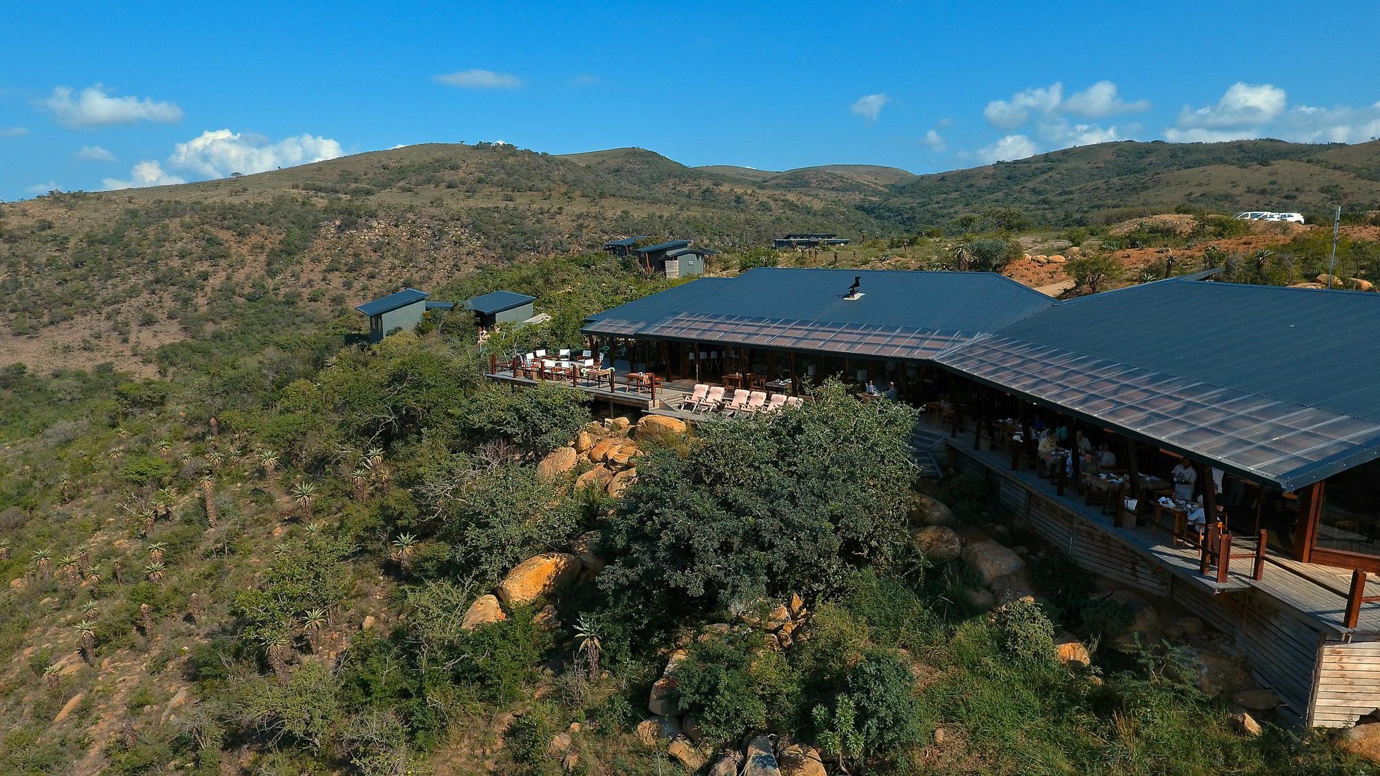 Rhino Ridge Safari Lodge KwaNompondo Zewnętrze zdjęcie